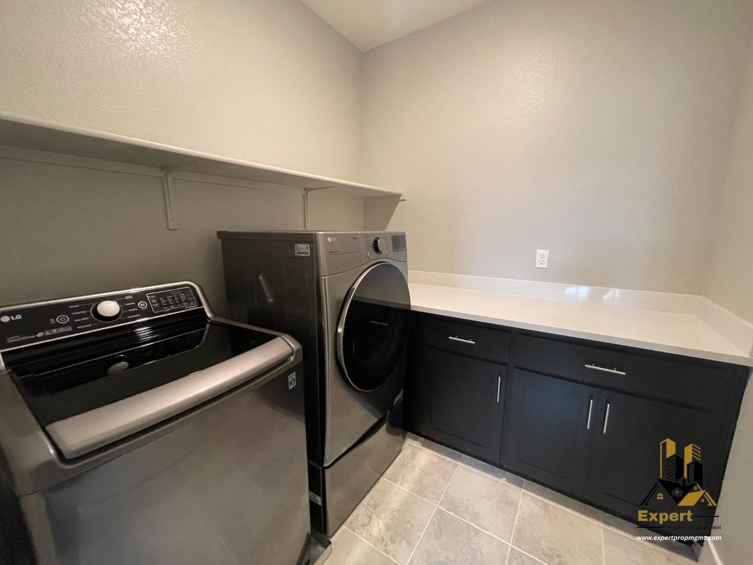 Detail Gallery Image 16 of 21 For 3896 Firestar Way, Sacramento,  CA 95834 - 4 Beds | 3 Baths