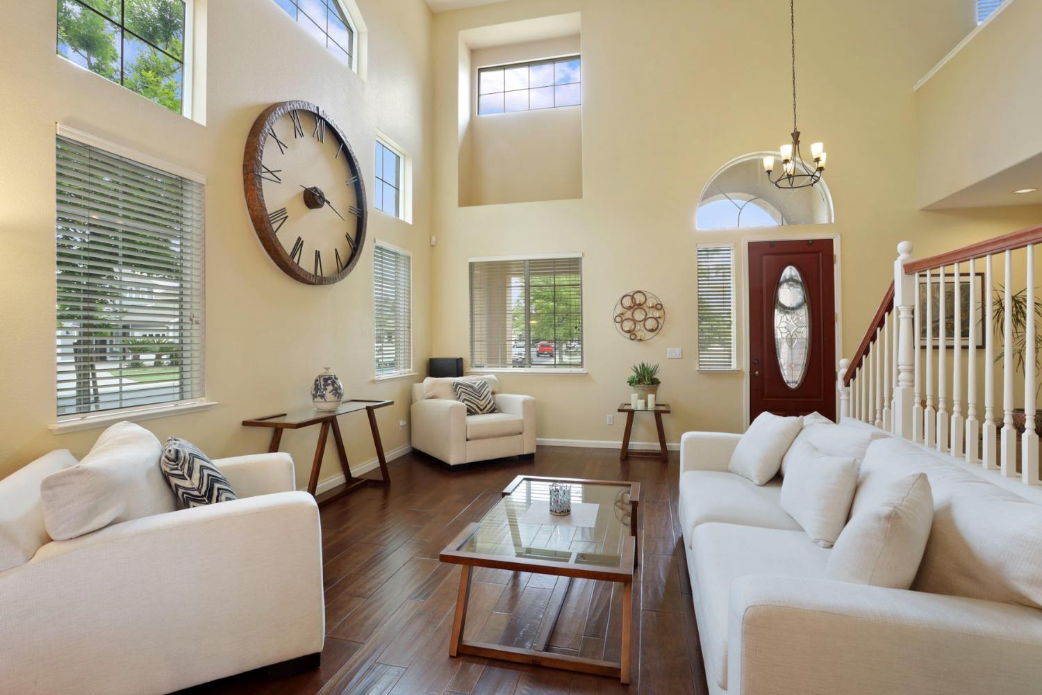 Detail Gallery Image 9 of 72 For 1321 Tulloch Dr, Tracy,  CA 95304 - 4 Beds | 3 Baths