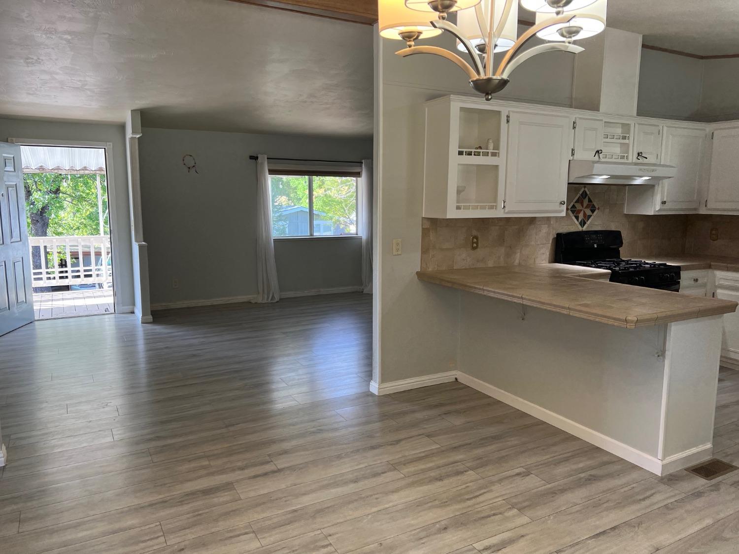Detail Gallery Image 12 of 36 For 4390 Patterson Dr 246, Diamond Springs,  CA 95619 - 3 Beds | 2 Baths
