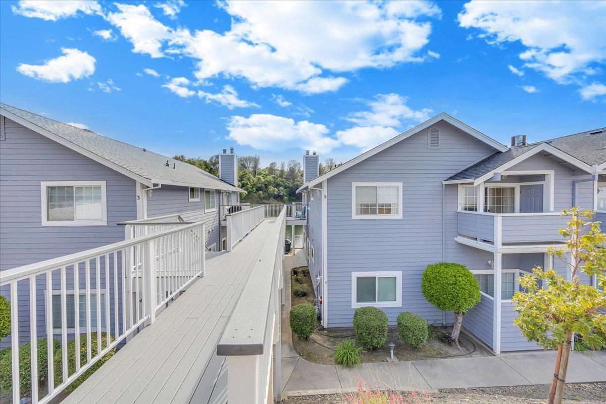 Detail Gallery Image 11 of 76 For 1030 Shoreline Dr #5,  Copperopolis,  CA 95228 - 3 Beds | 2 Baths