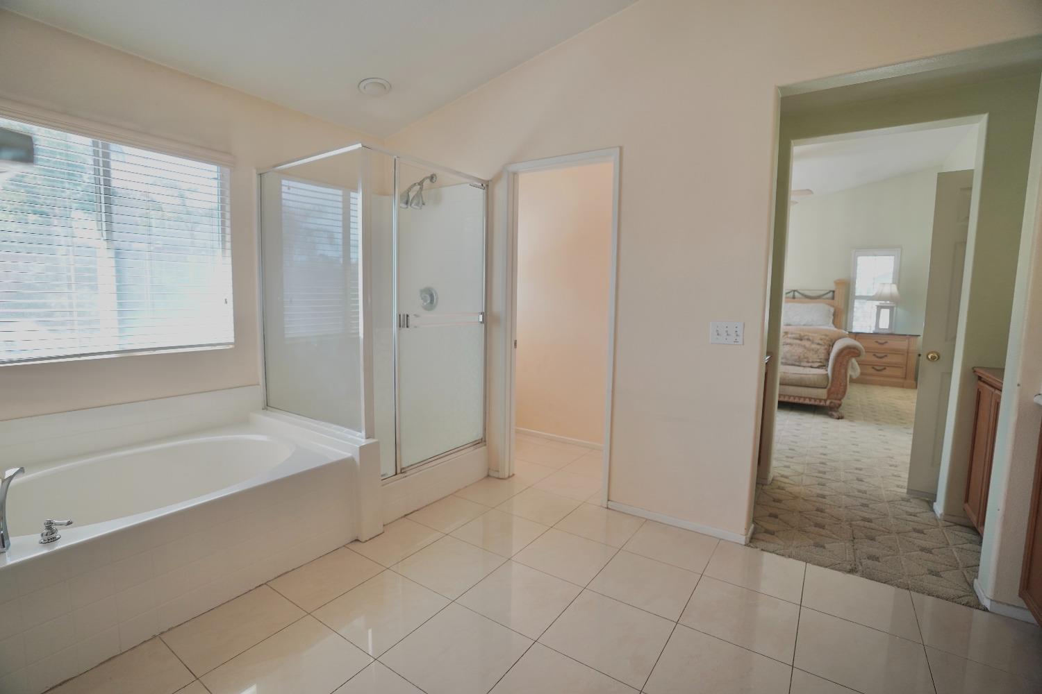Detail Gallery Image 46 of 69 For 12597 Poinsetta Dr, Riverside,  CA 95203 - 6 Beds | 4 Baths