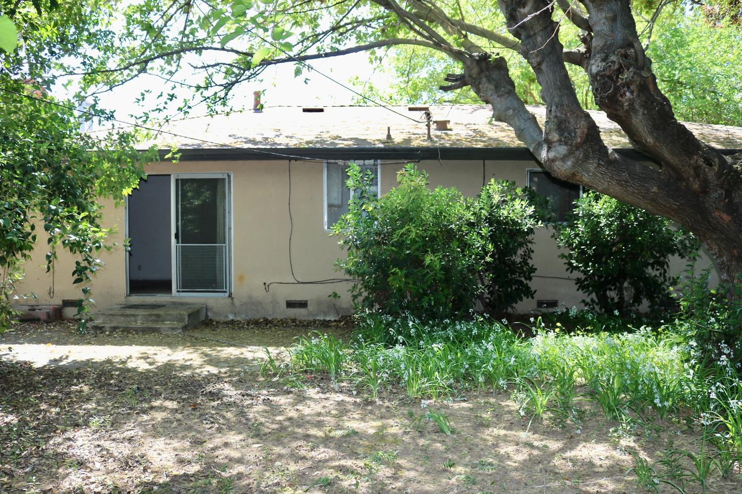 Cordova Lane, Rancho Cordova, California image 11