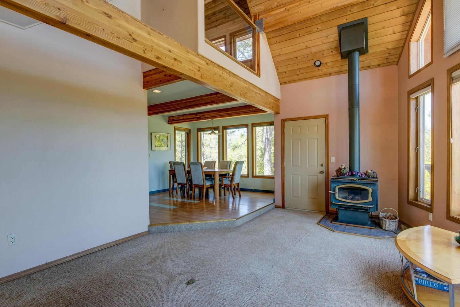 Detail Gallery Image 8 of 76 For 9413 E Ponderosa Way, Coulterville,  CA 95311 - 3 Beds | 2 Baths