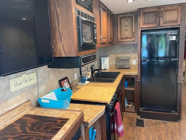 Detail Gallery Image 9 of 34 For 14250 Isleton Rd 23, Isleton,  CA 95641 - 1 Beds | 1 Baths