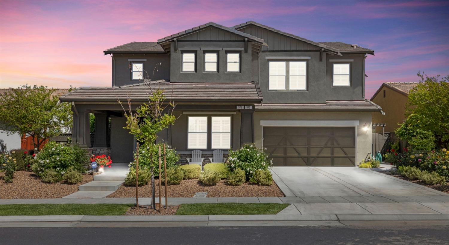 Detail Gallery Image 1 of 70 For 976 S Modena St, Mountain House,  CA 95391 - 6 Beds | 4/1 Baths