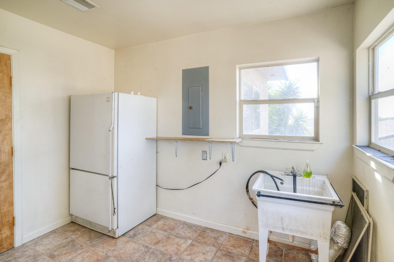 Detail Gallery Image 21 of 84 For 3145 Hunter Rd, Colusa,  CA 95932 - 3 Beds | 2/1 Baths