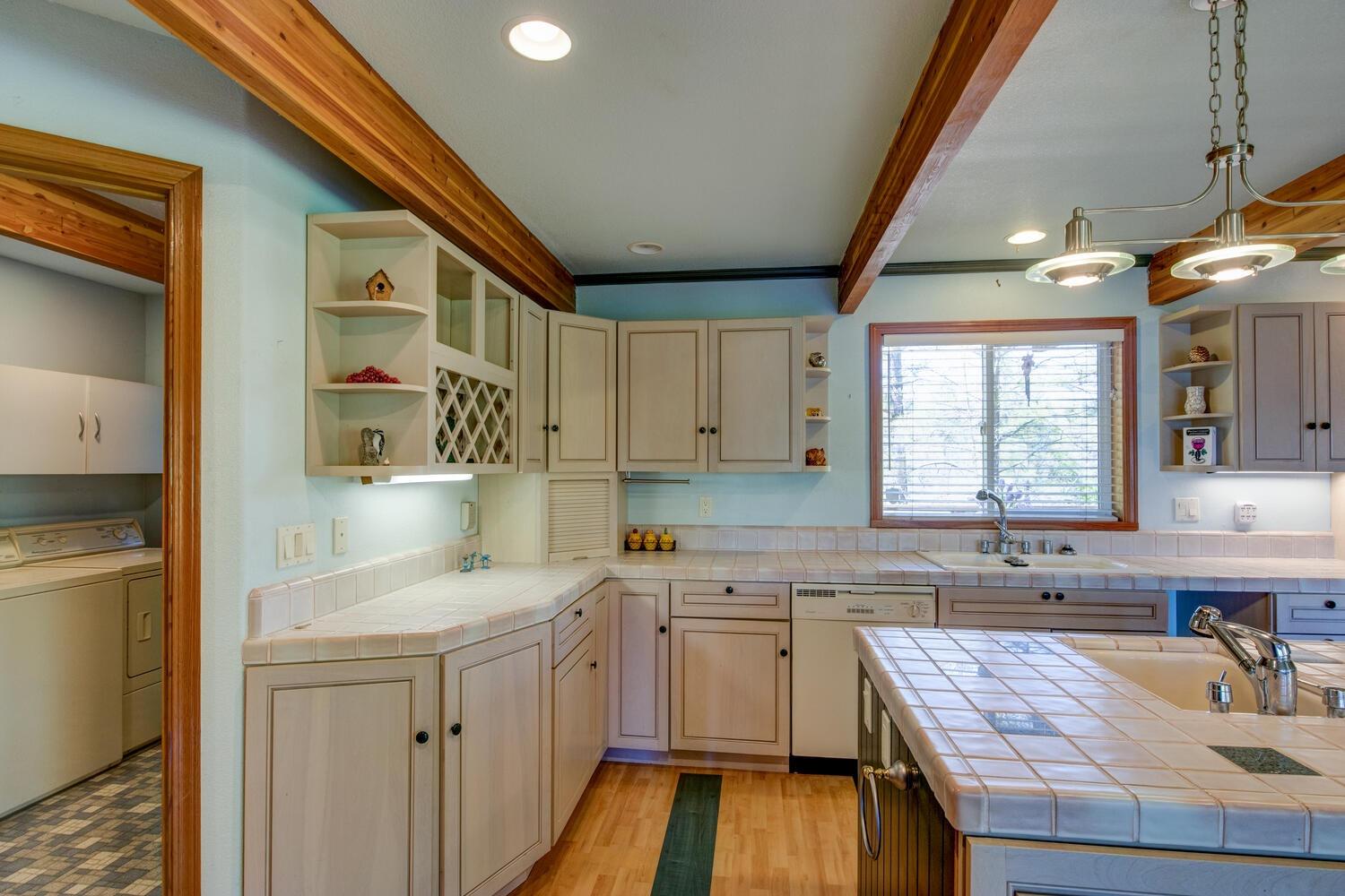 Detail Gallery Image 18 of 76 For 9413 E Ponderosa Way, Coulterville,  CA 95311 - 3 Beds | 2 Baths