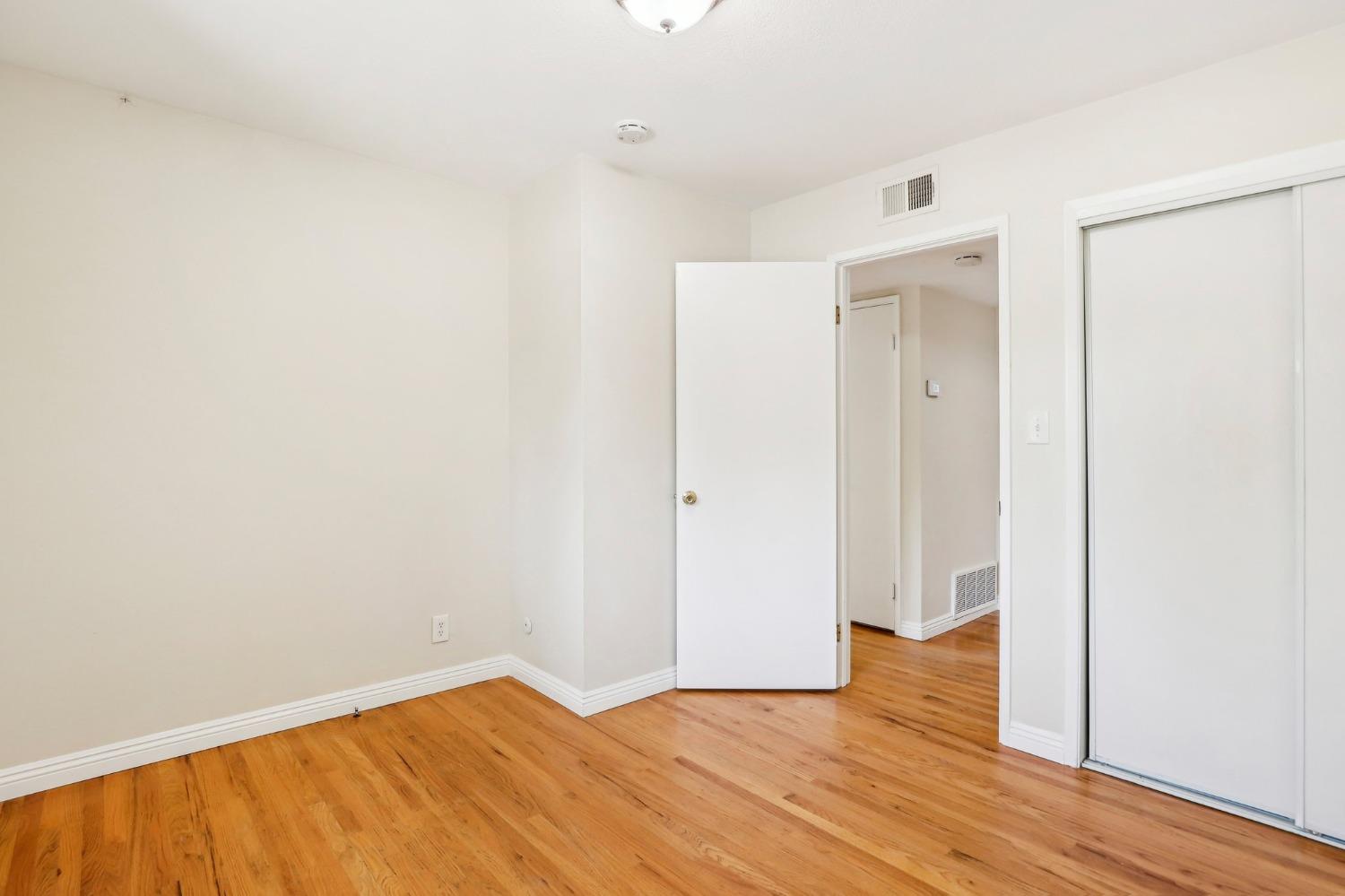 El Burlon Circle, Rancho Cordova, California image 23