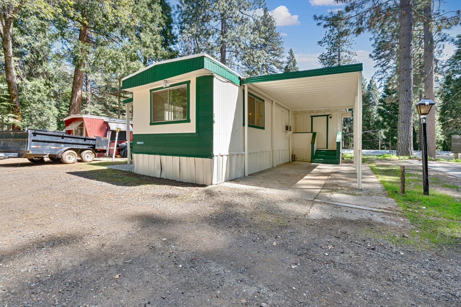 Detail Gallery Image 2 of 25 For 5695 Pony Express Trl 16, Pollock Pines,  CA 95726 - 1 Beds | 1 Baths