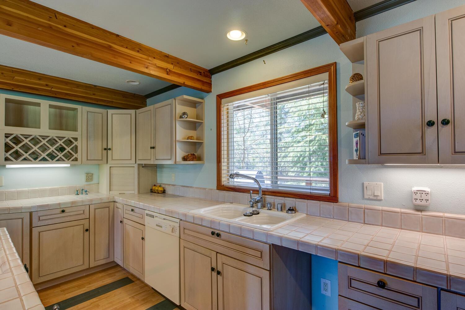Detail Gallery Image 22 of 76 For 9413 E Ponderosa Way, Coulterville,  CA 95311 - 3 Beds | 2 Baths