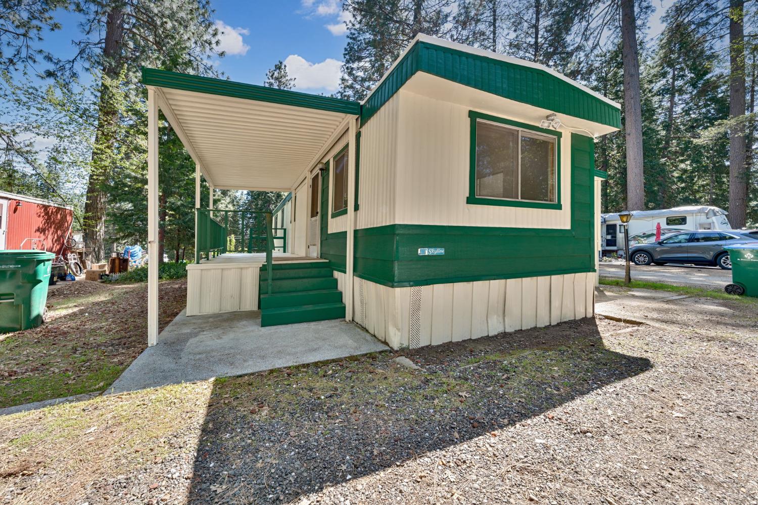 Detail Gallery Image 1 of 25 For 5695 Pony Express Trl 16, Pollock Pines,  CA 95726 - 1 Beds | 1 Baths