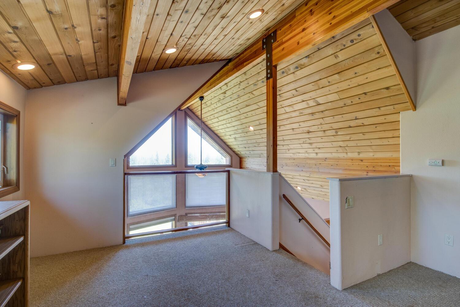 Detail Gallery Image 32 of 76 For 9413 E Ponderosa Way, Coulterville,  CA 95311 - 3 Beds | 2 Baths