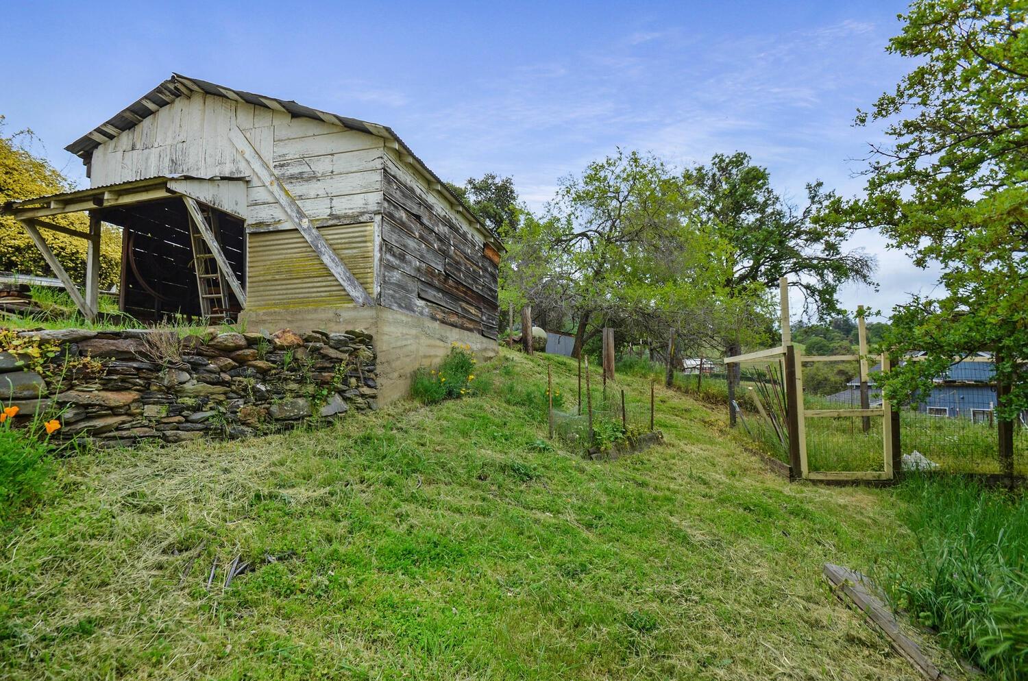 Detail Gallery Image 62 of 73 For 14849 Bunker Hill Rd, Amador City,  CA 95601 - 3 Beds | 2 Baths