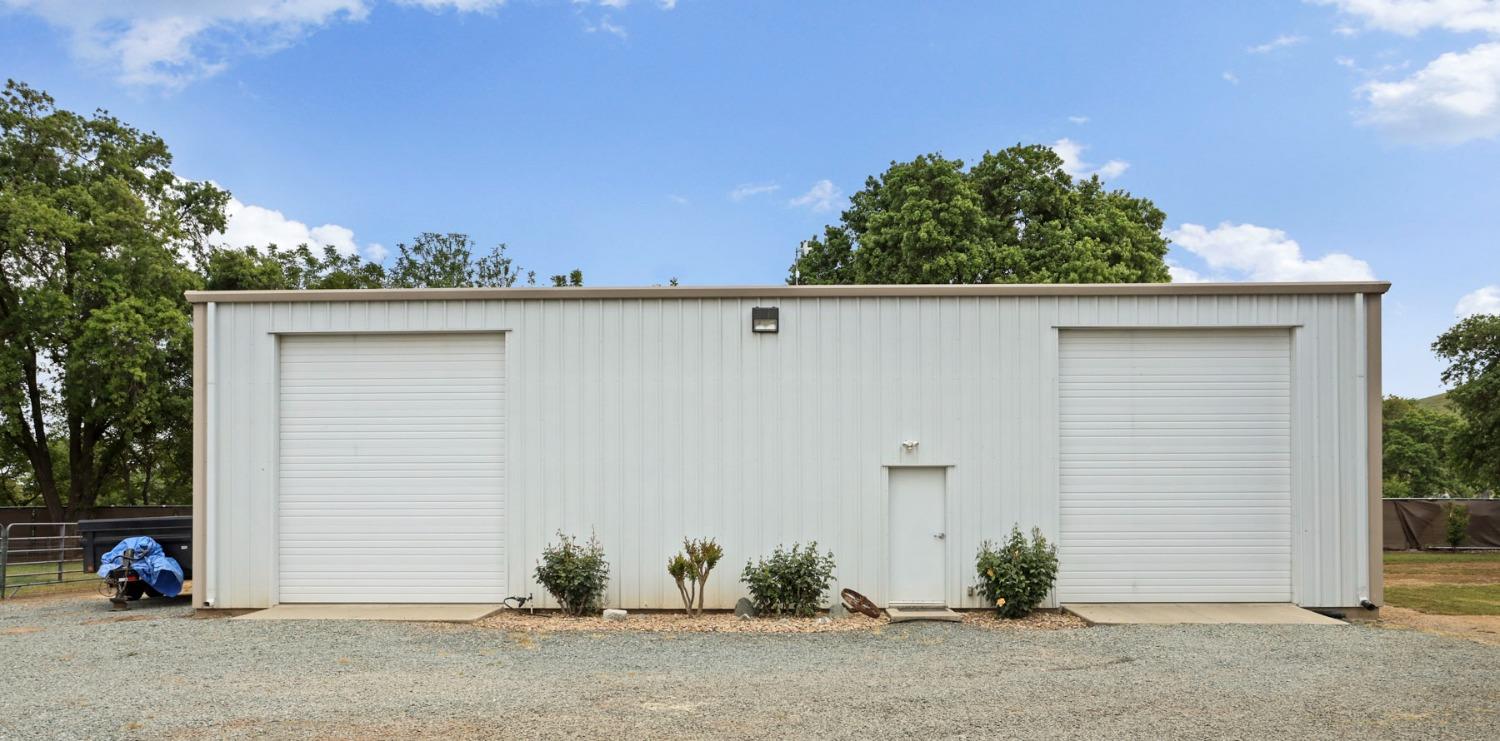 Detail Gallery Image 53 of 75 For 29595 E Shelton Rd, Linden,  CA 95236 - 4 Beds | 3 Baths