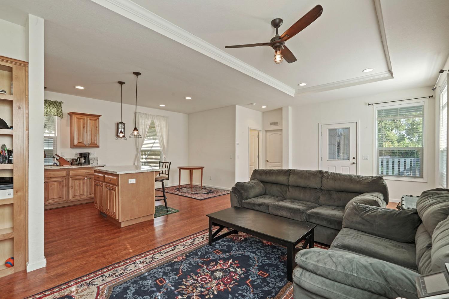Detail Gallery Image 10 of 26 For 90 Buena Vista Dr, Lodi,  CA 95240 - 2 Beds | 2 Baths