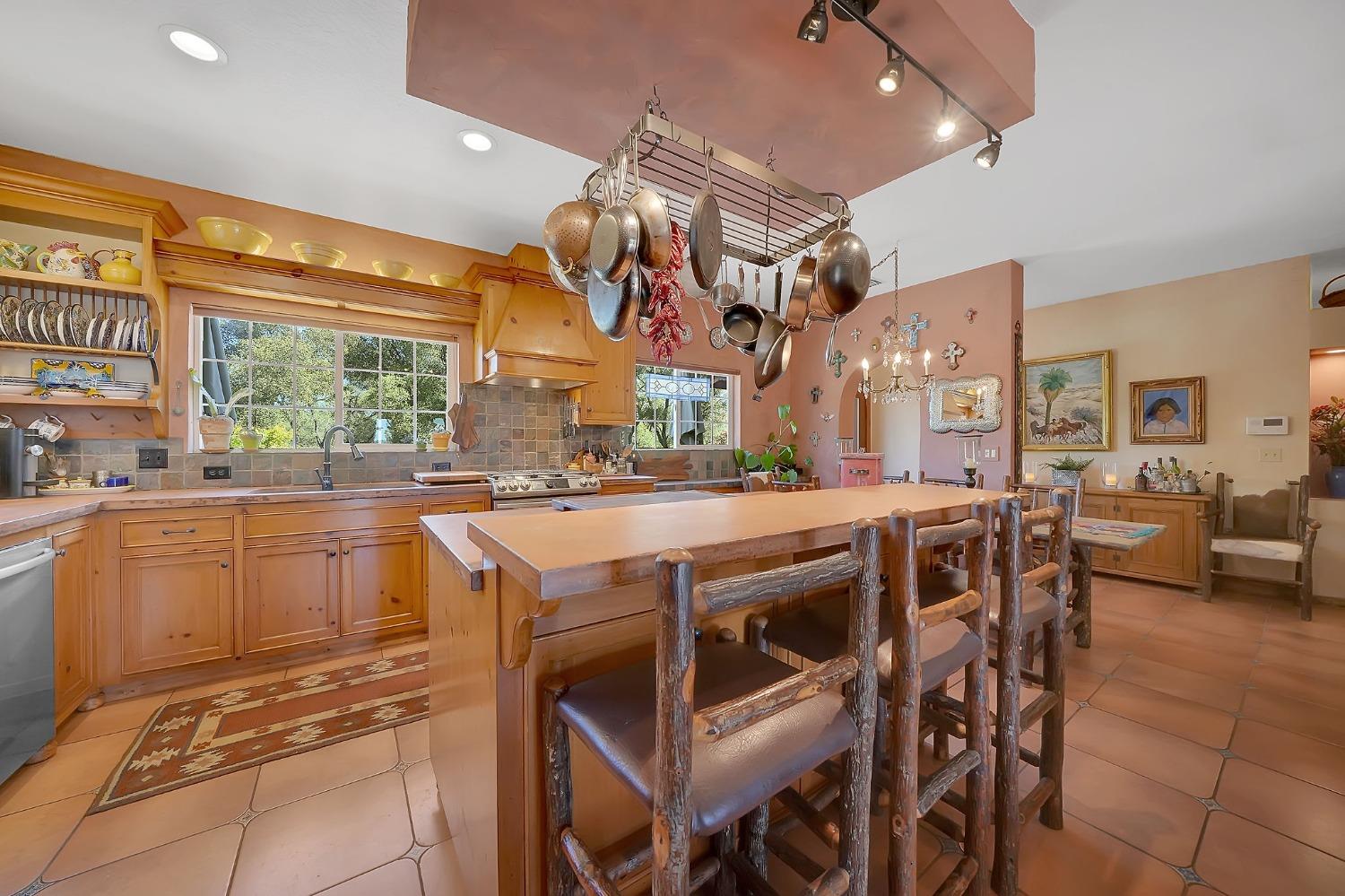 Detail Gallery Image 24 of 98 For 15900 State Highway 88, Jackson,  CA 95642 - 3 Beds | 2 Baths