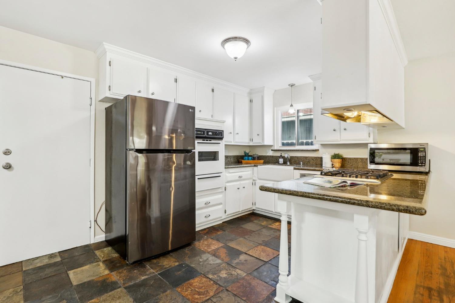El Burlon Circle, Rancho Cordova, California image 15