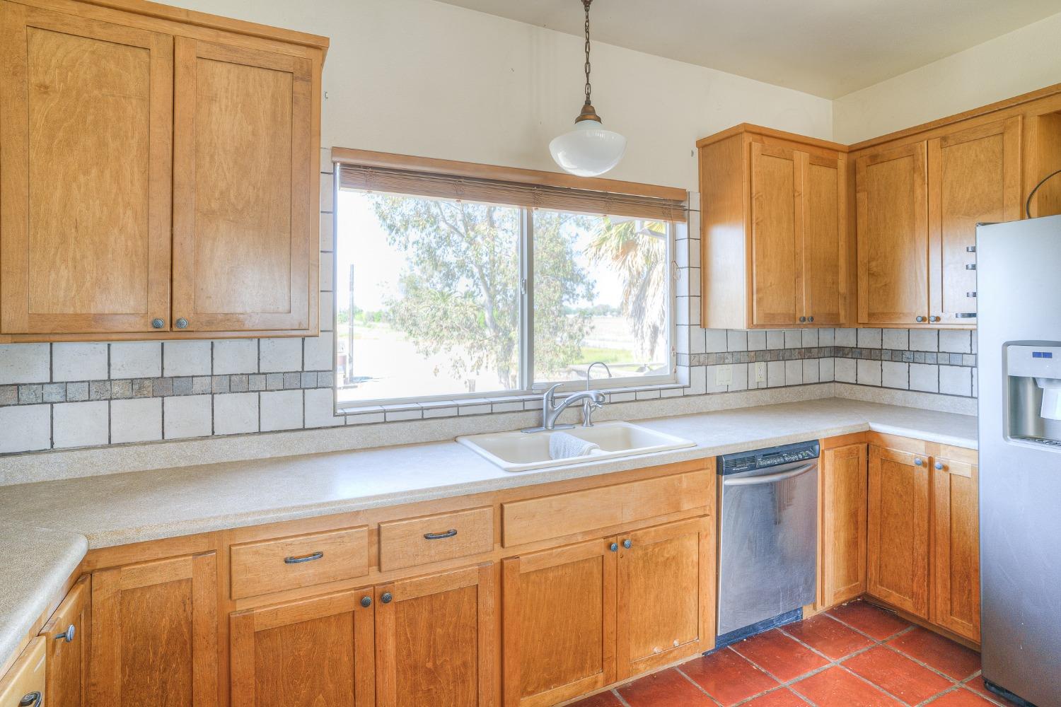 Detail Gallery Image 14 of 84 For 3145 Hunter Rd, Colusa,  CA 95932 - 3 Beds | 2/1 Baths