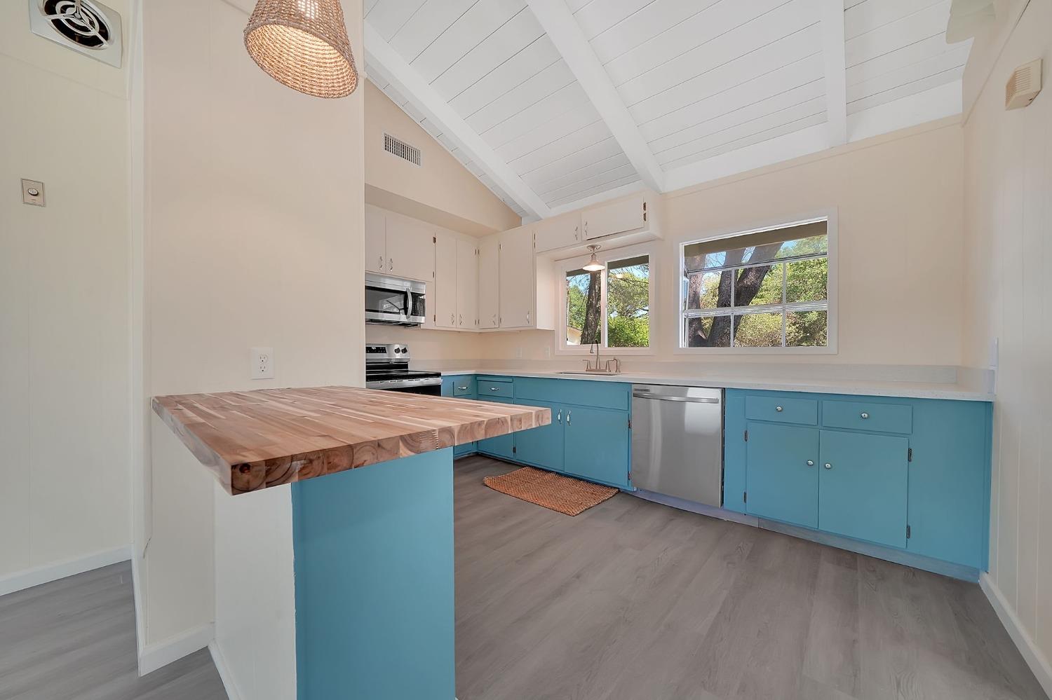 Detail Gallery Image 22 of 74 For 1518 E Oak Park Dr, San Andreas,  CA 95249 - 2 Beds | 2 Baths