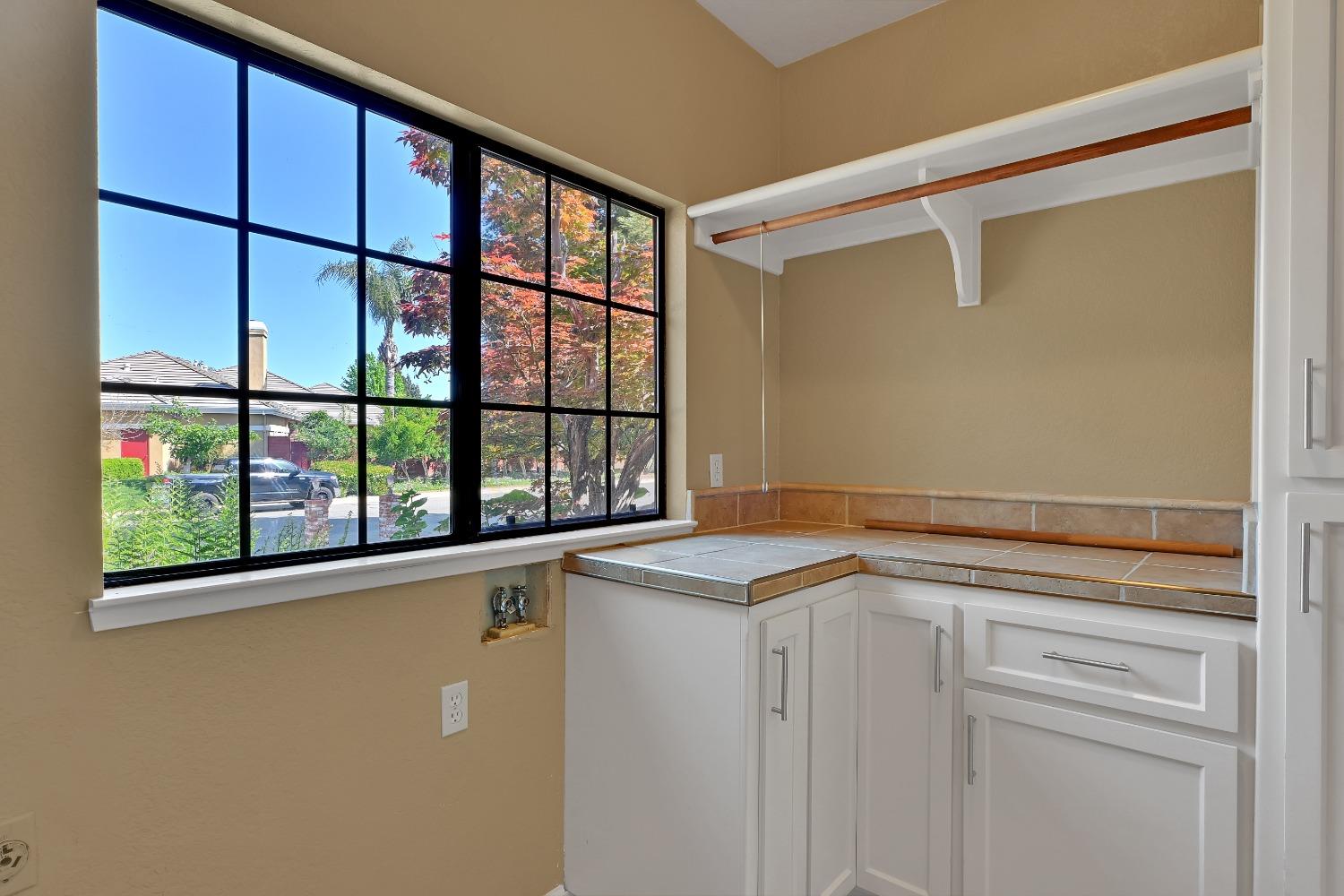 Detail Gallery Image 29 of 71 For 722 Mariner  Loop, Yuba City,  CA 95991 - 4 Beds | 2/1 Baths