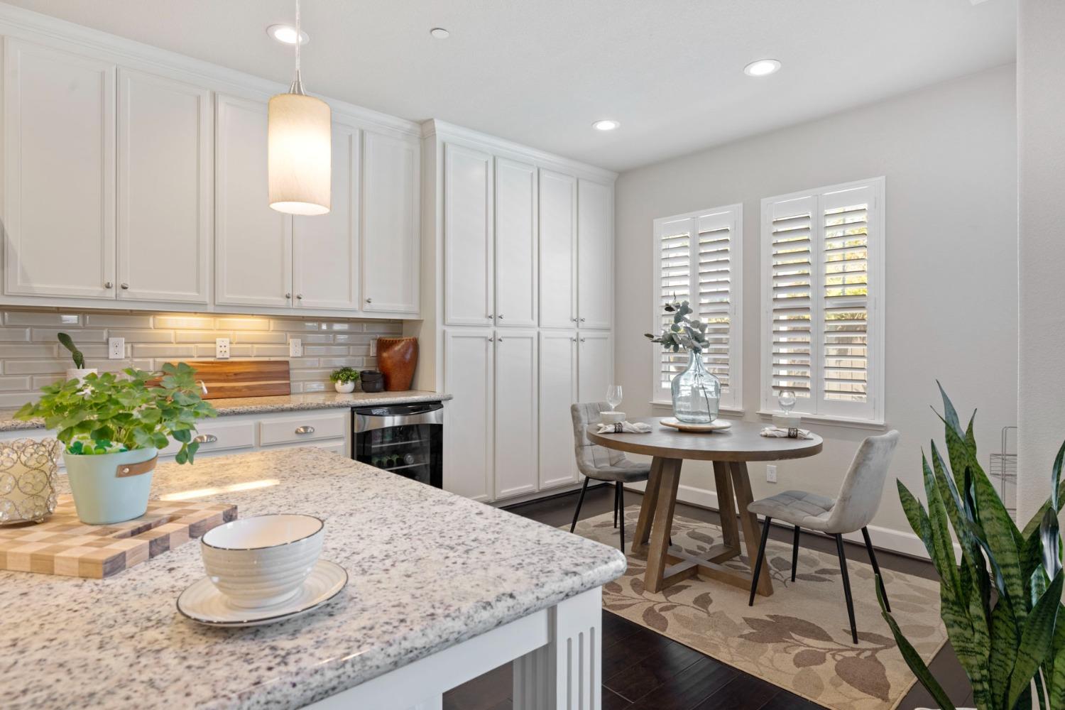 Detail Gallery Image 22 of 70 For 976 S Modena St, Mountain House,  CA 95391 - 6 Beds | 4/1 Baths