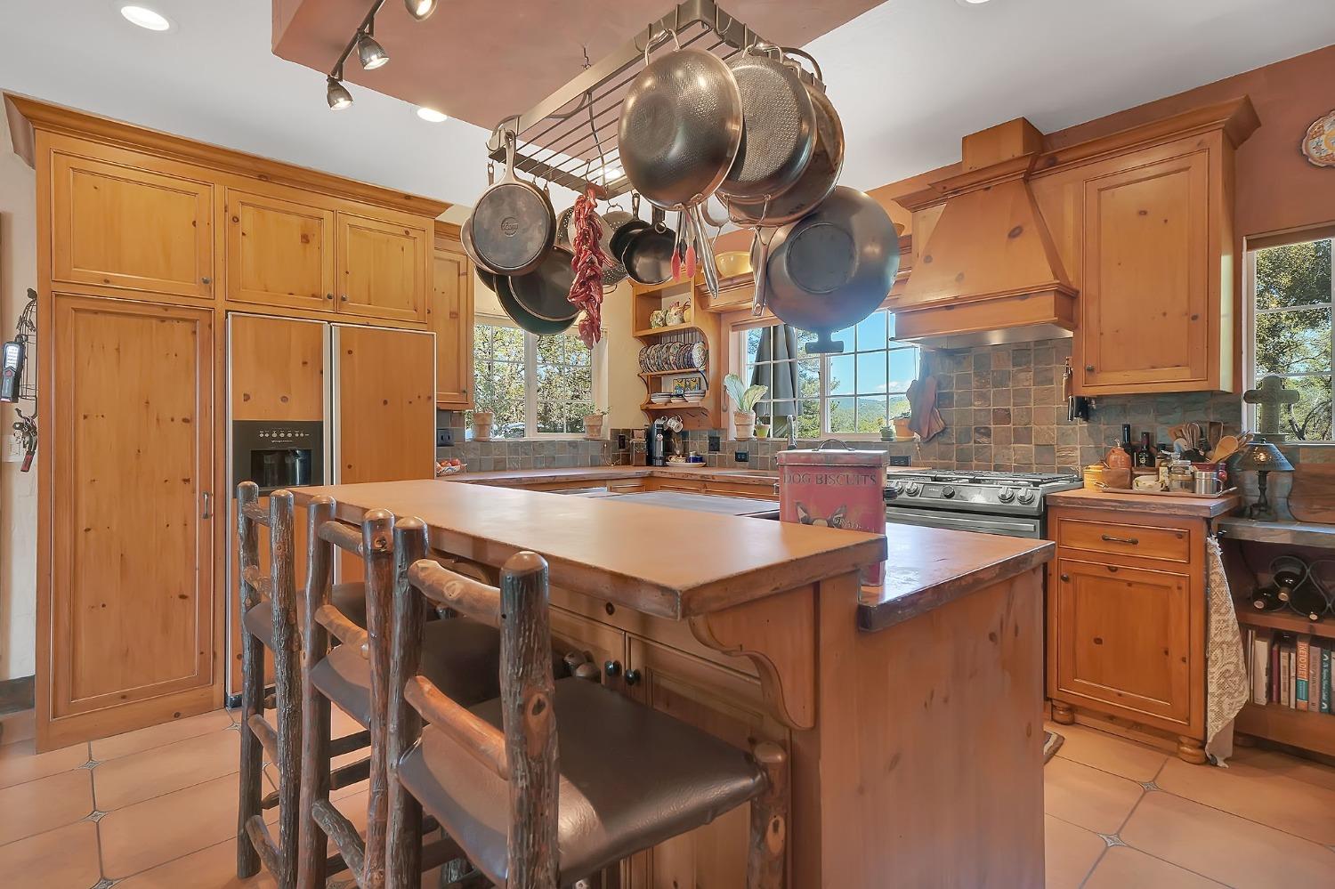 Detail Gallery Image 23 of 98 For 15900 State Highway 88, Jackson,  CA 95642 - 3 Beds | 2 Baths