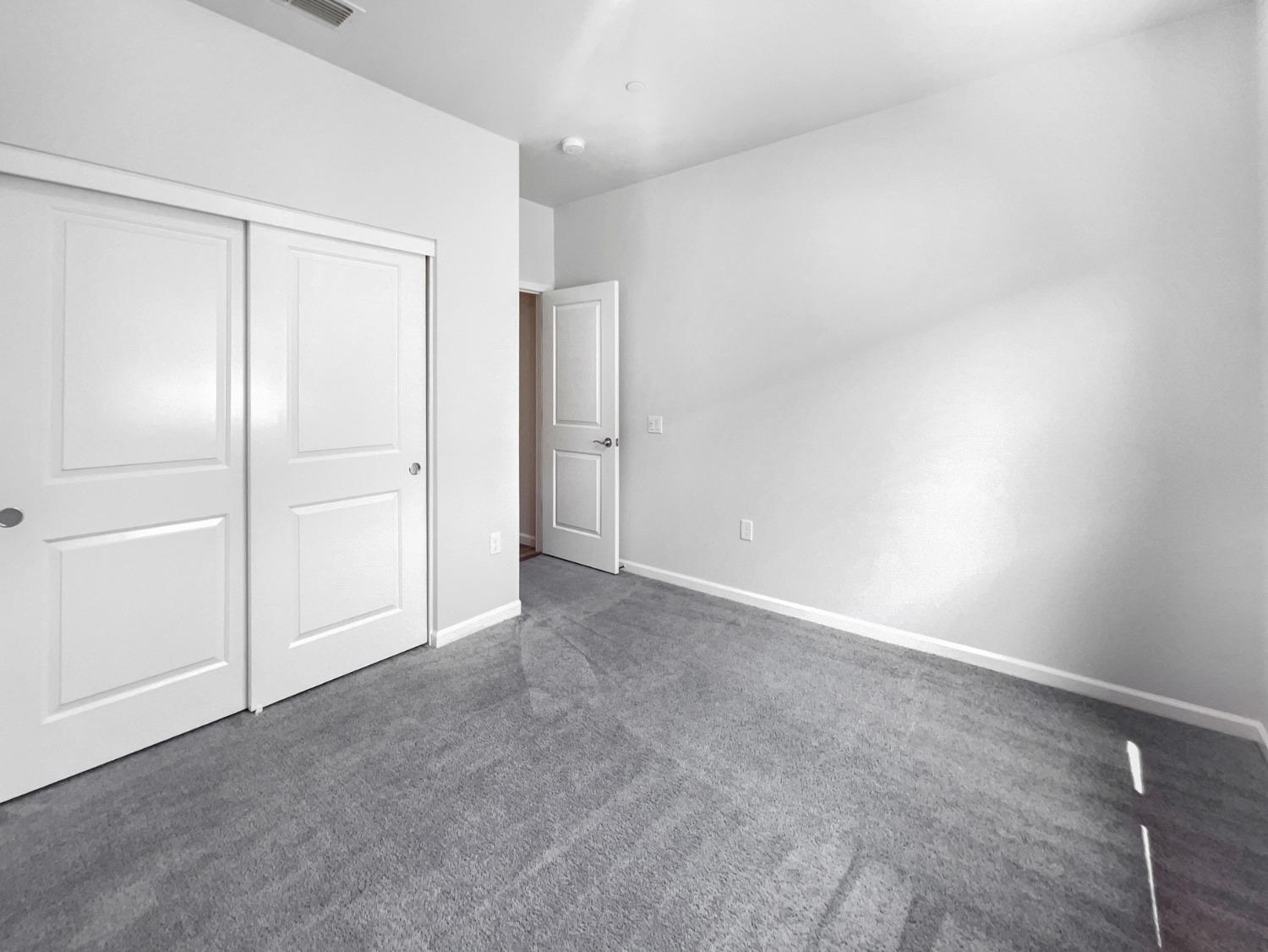 Detail Gallery Image 19 of 21 For 1314 Abrozo Way, Olivehurst,  CA 95961 - 4 Beds | 2 Baths
