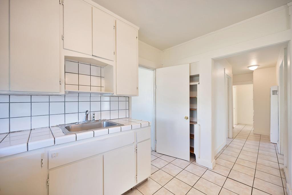 W Hatch Road, Modesto, California image 18