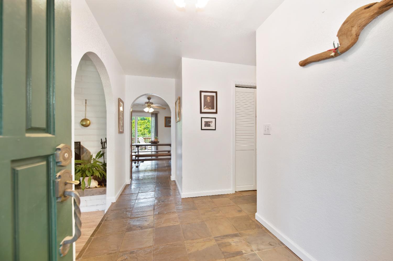 Detail Gallery Image 18 of 97 For 4141 Prospector Rd, Loomis,  CA 95650 - 4 Beds | 2 Baths
