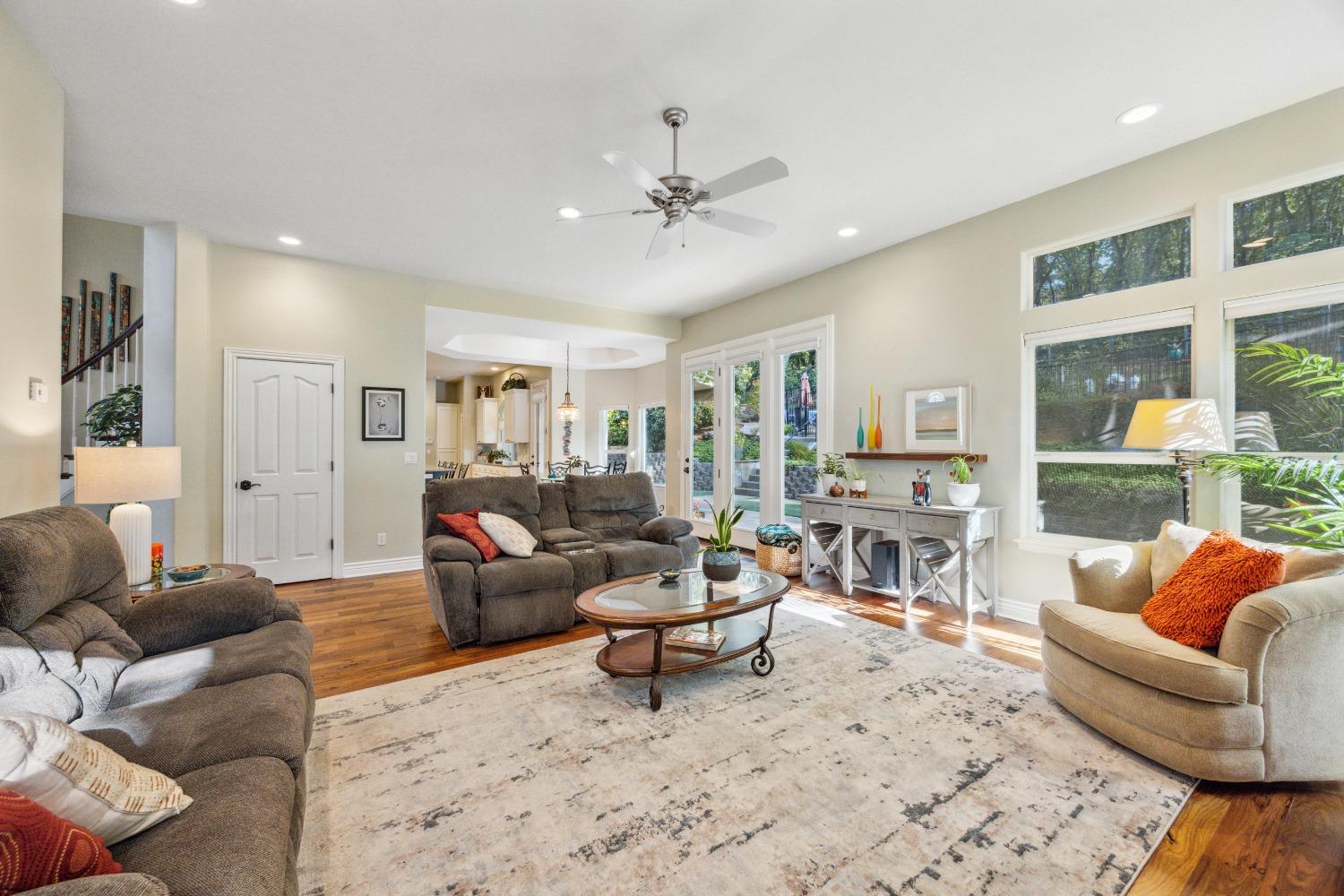 Detail Gallery Image 20 of 92 For 3415 N Chasen Dr, Cameron Park,  CA 95682 - 4 Beds | 3 Baths