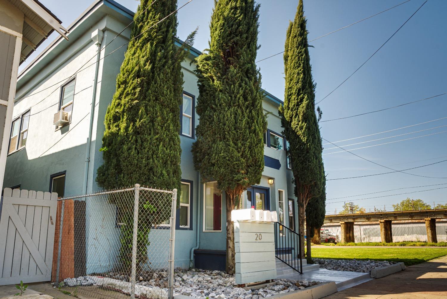 Detail Gallery Image 2 of 12 For 20 3rd Street, Yuba City,  CA 95901 - – Beds | – Baths