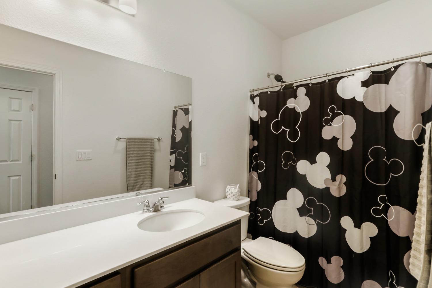 Detail Gallery Image 24 of 40 For 667 Crow Creek Dr, Galt,  CA 95632 - 4 Beds | 2 Baths
