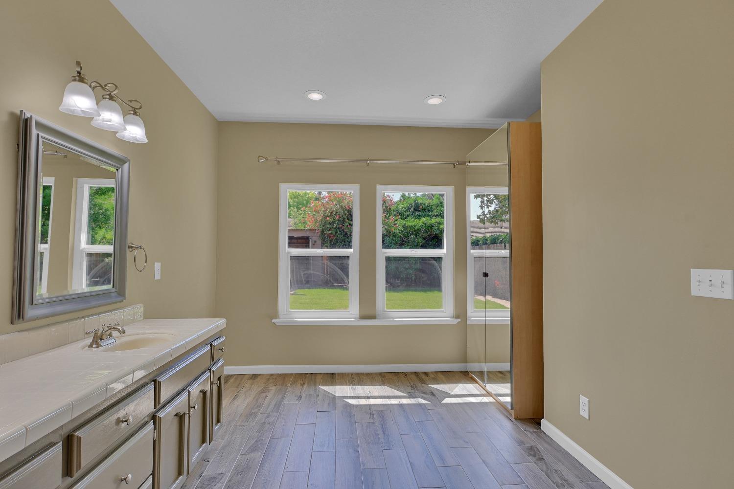 Detail Gallery Image 45 of 71 For 722 Mariner  Loop, Yuba City,  CA 95991 - 4 Beds | 2/1 Baths