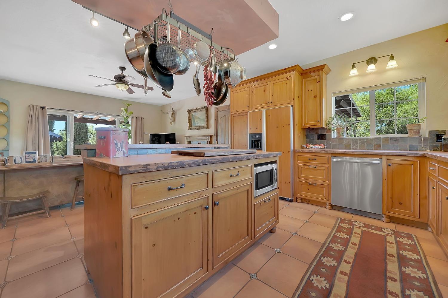 Detail Gallery Image 28 of 98 For 15900 State Highway 88, Jackson,  CA 95642 - 3 Beds | 2 Baths