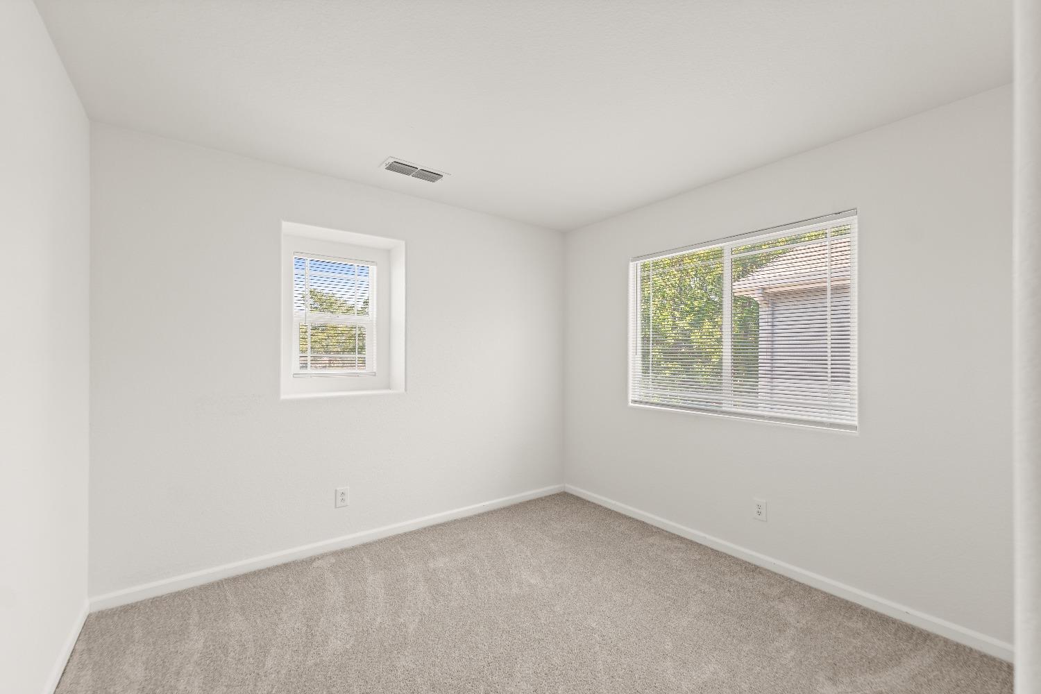 Detail Gallery Image 53 of 70 For 1530 Maryclair Dr, Olivehurst,  CA 95961 - 4 Beds | 2/1 Baths