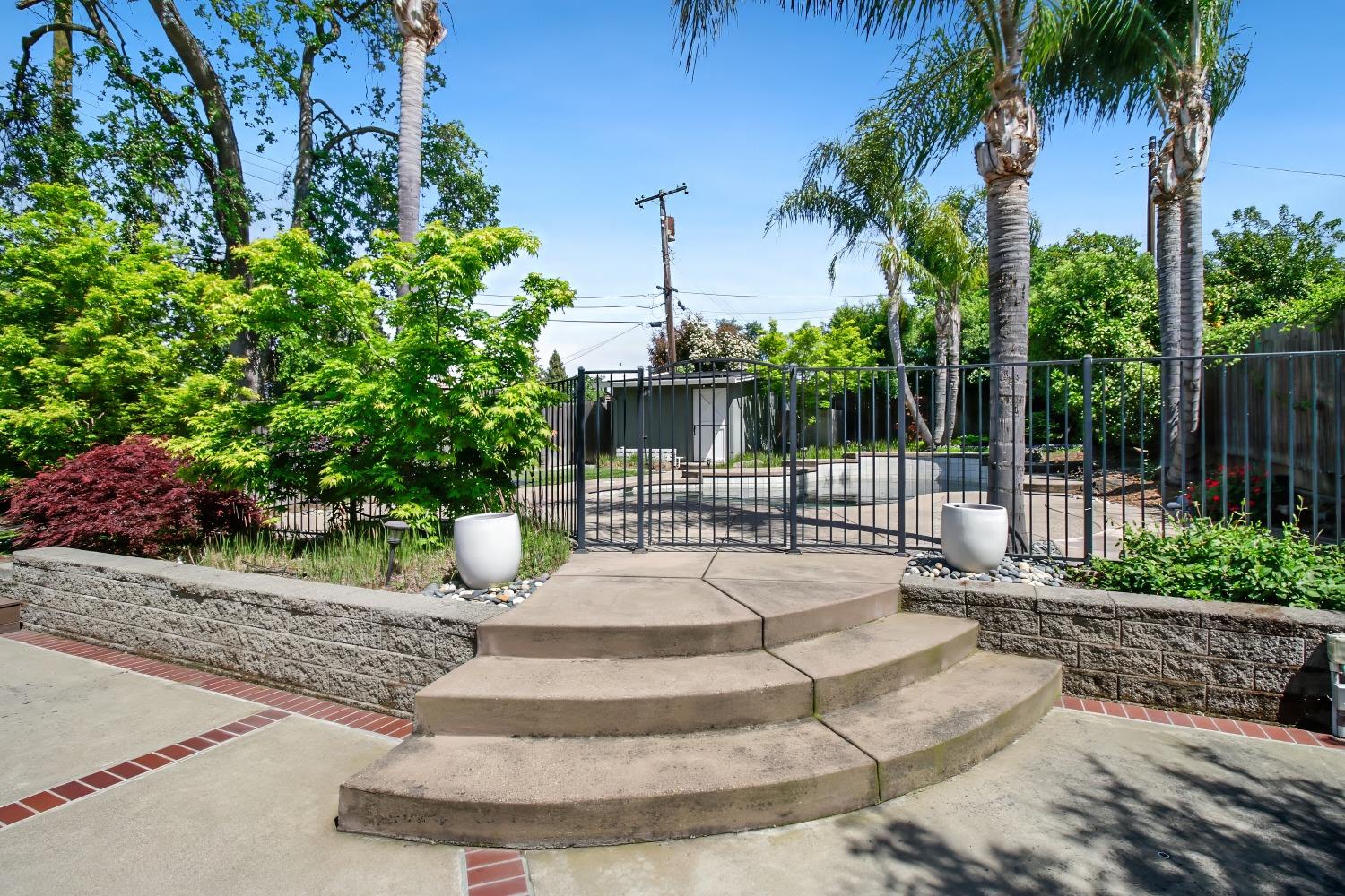 Lani Lane, Carmichael, California image 35