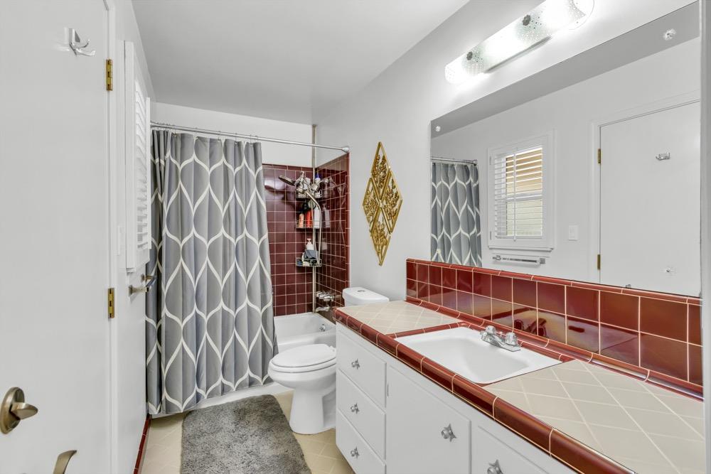 Detail Gallery Image 52 of 94 For 3250 Bonita Dr, Sacramento,  CA 95821 - 3 Beds | 3 Baths