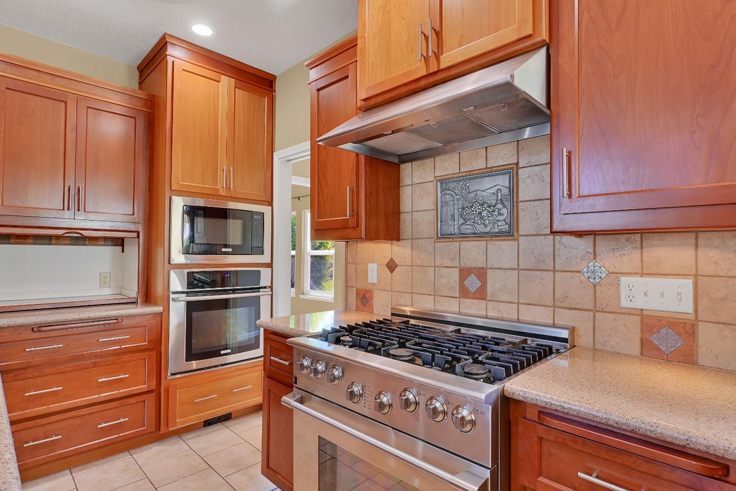 Detail Gallery Image 26 of 71 For 722 Mariner  Loop, Yuba City,  CA 95991 - 4 Beds | 2/1 Baths