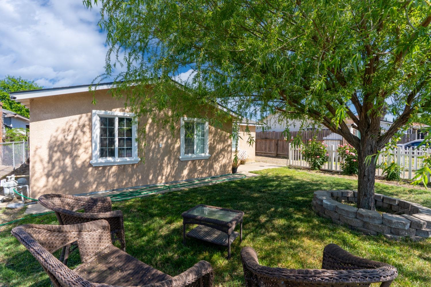 Detail Gallery Image 8 of 25 For 2868 Beachwood Dr, Merced,  CA 95348 - 3 Beds | 1 Baths