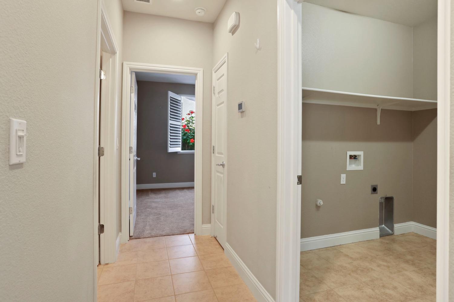 Detail Gallery Image 12 of 78 For 1736 Dogwood Glen Way, Manteca,  CA 95336 - 2 Beds | 2 Baths