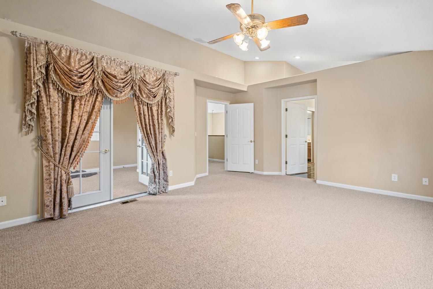 Twin Creeks Avenue, Stockton, California image 33