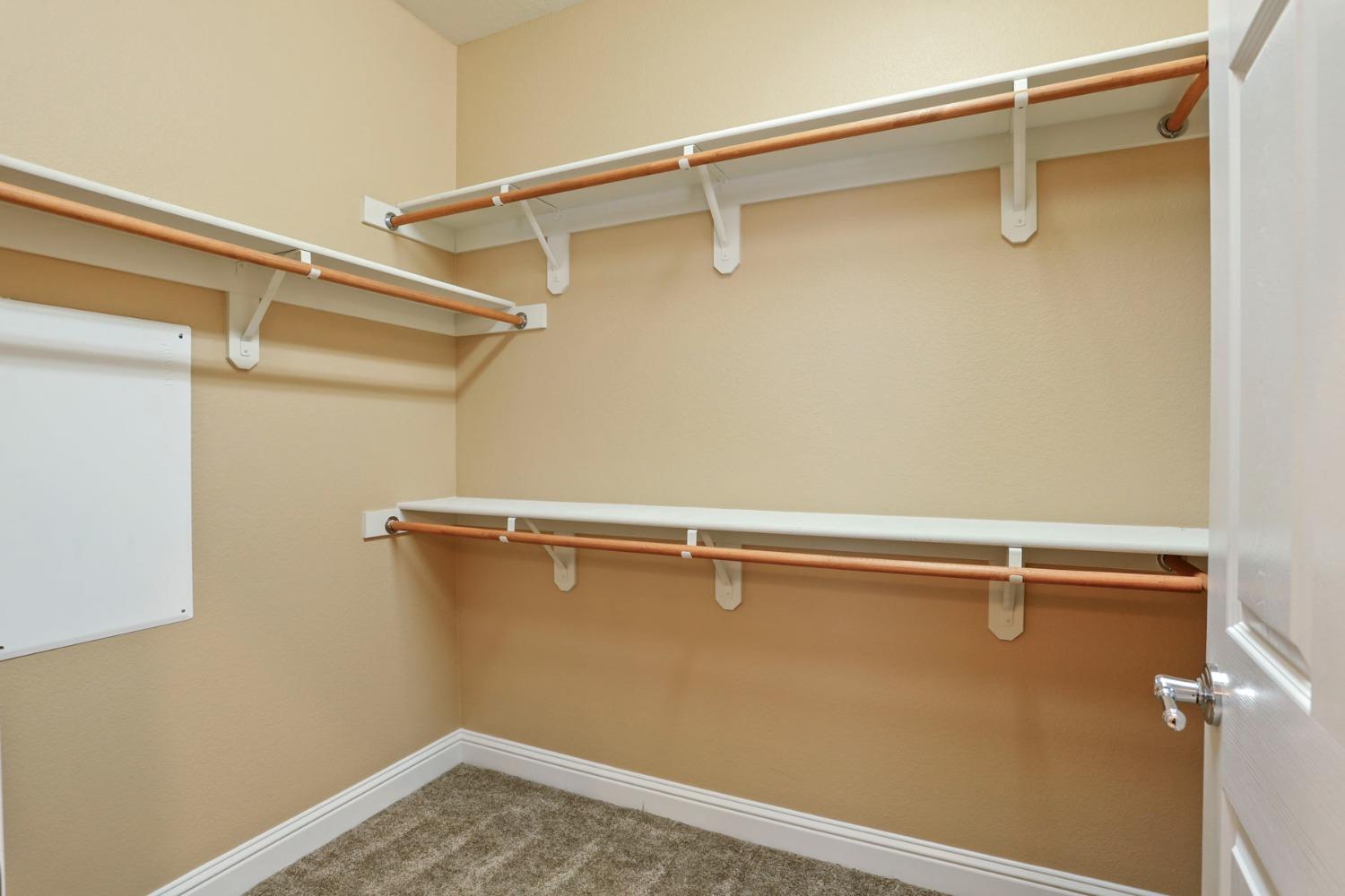 Detail Gallery Image 35 of 78 For 1736 Dogwood Glen Way, Manteca,  CA 95336 - 2 Beds | 2 Baths