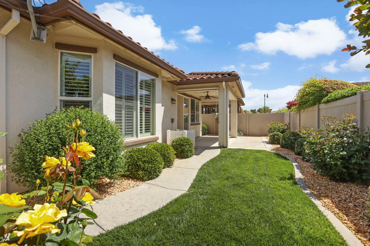Detail Gallery Image 39 of 78 For 1736 Dogwood Glen Way, Manteca,  CA 95336 - 2 Beds | 2 Baths