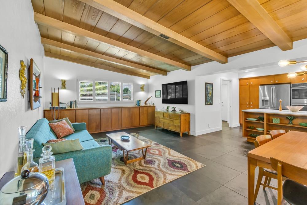 Detail Gallery Image 10 of 94 For 3250 Bonita Dr, Sacramento,  CA 95821 - 3 Beds | 3 Baths