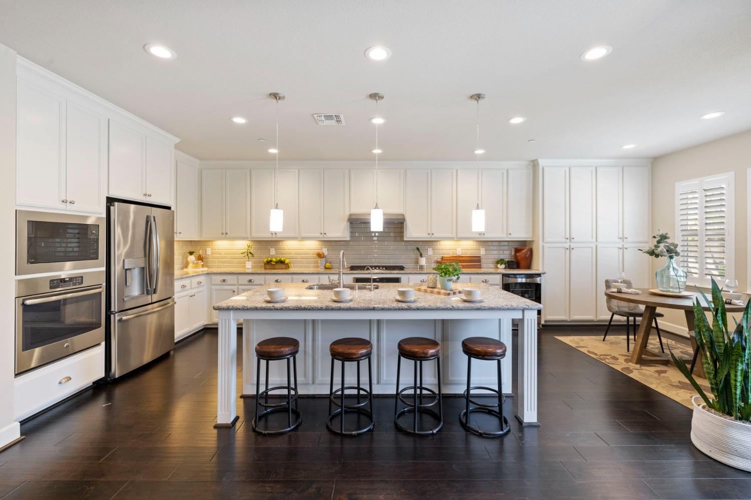 Detail Gallery Image 20 of 70 For 976 S Modena St, Mountain House,  CA 95391 - 6 Beds | 4/1 Baths