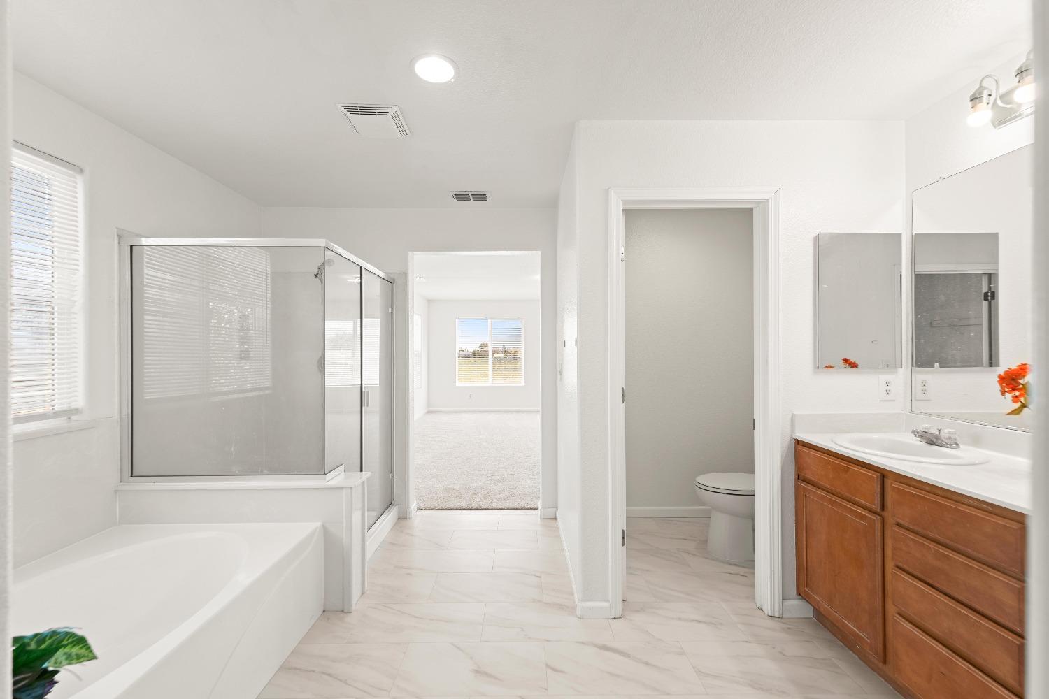 Detail Gallery Image 42 of 70 For 1530 Maryclair Dr, Olivehurst,  CA 95961 - 4 Beds | 2/1 Baths