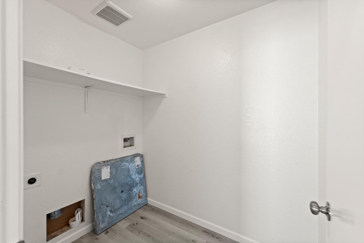 Detail Gallery Image 50 of 70 For 1530 Maryclair Dr, Olivehurst,  CA 95961 - 4 Beds | 2/1 Baths