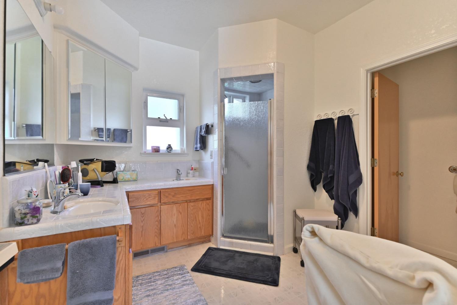 Detail Gallery Image 55 of 67 For 5409 Stagecoach Hill Rd, Mountain Ranch,  CA 95246 - 3 Beds | 2/1 Baths