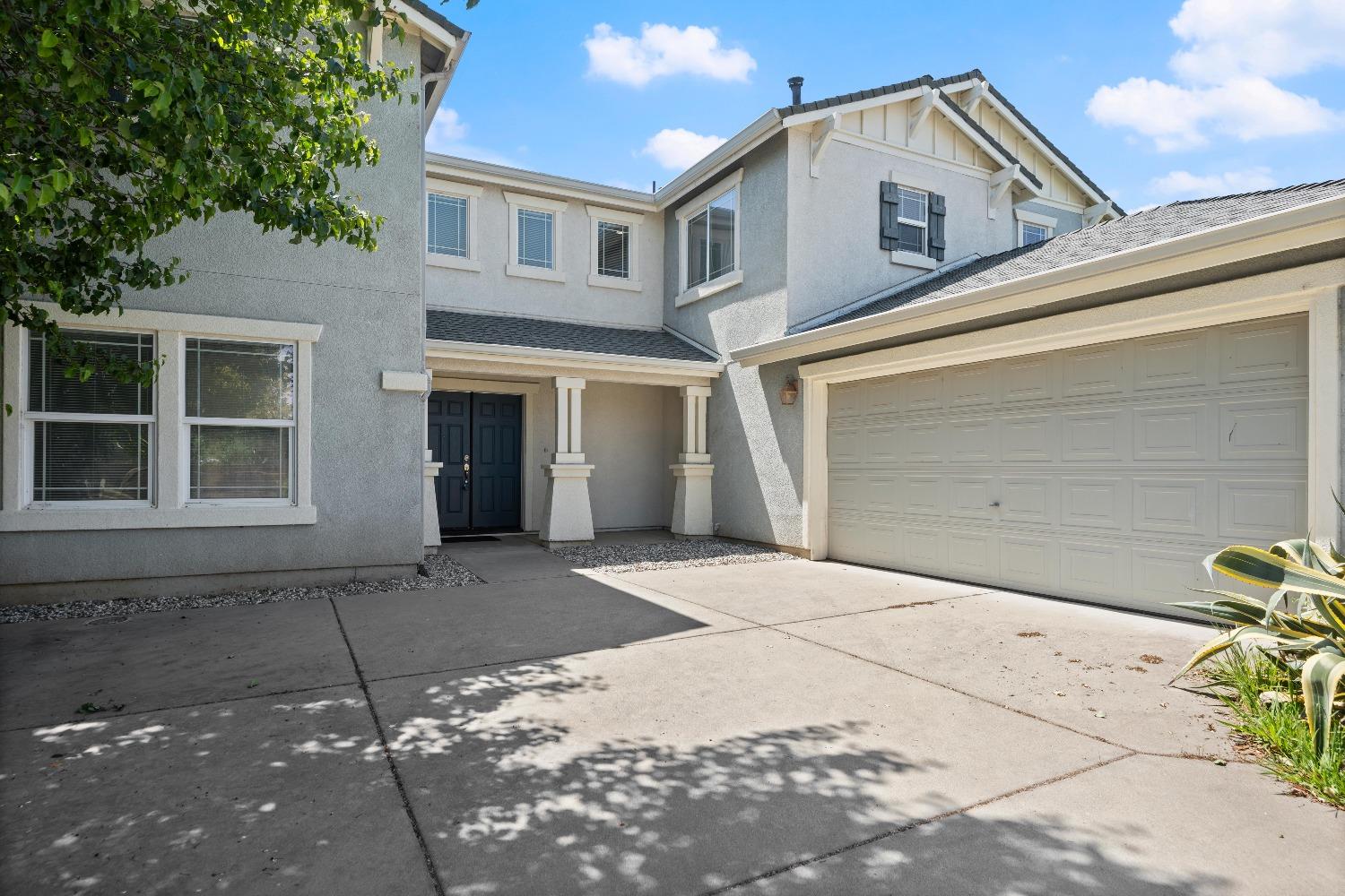 Detail Gallery Image 5 of 70 For 1530 Maryclair Dr, Olivehurst,  CA 95961 - 4 Beds | 2/1 Baths