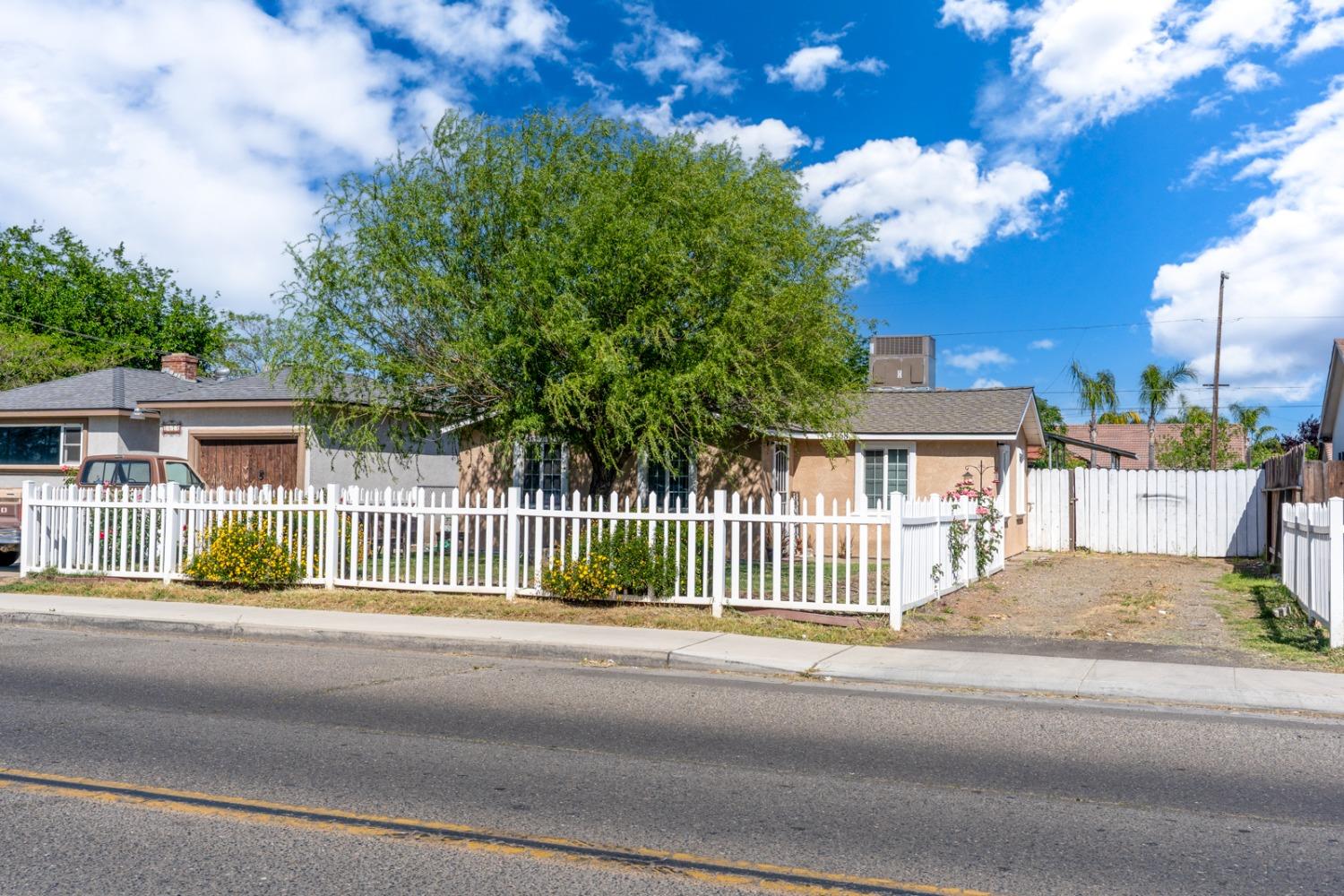 Detail Gallery Image 4 of 25 For 2868 Beachwood Dr, Merced,  CA 95348 - 3 Beds | 1 Baths